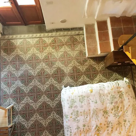 马达莱娜别墅 住宿加早餐酒店 2*