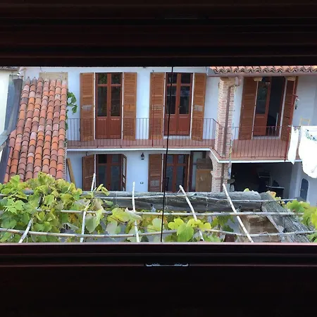 Maddalena Oda ve Kahvaltı Bra