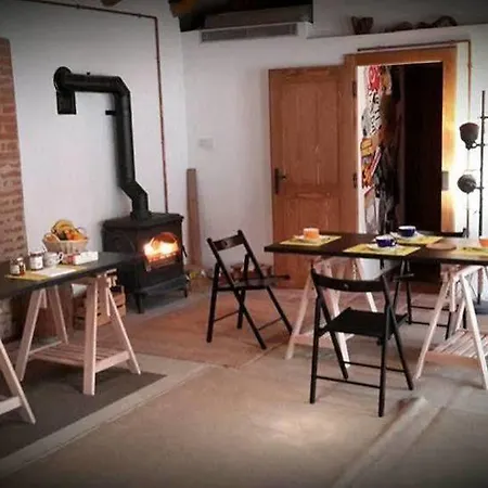 Oda ve Kahvaltı Maddalena